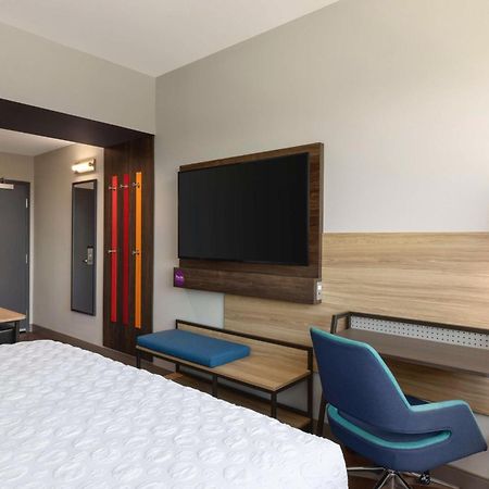 Tru By Hilton Charlotte Tyvola I-77 Hotel ภายนอก รูปภาพ
