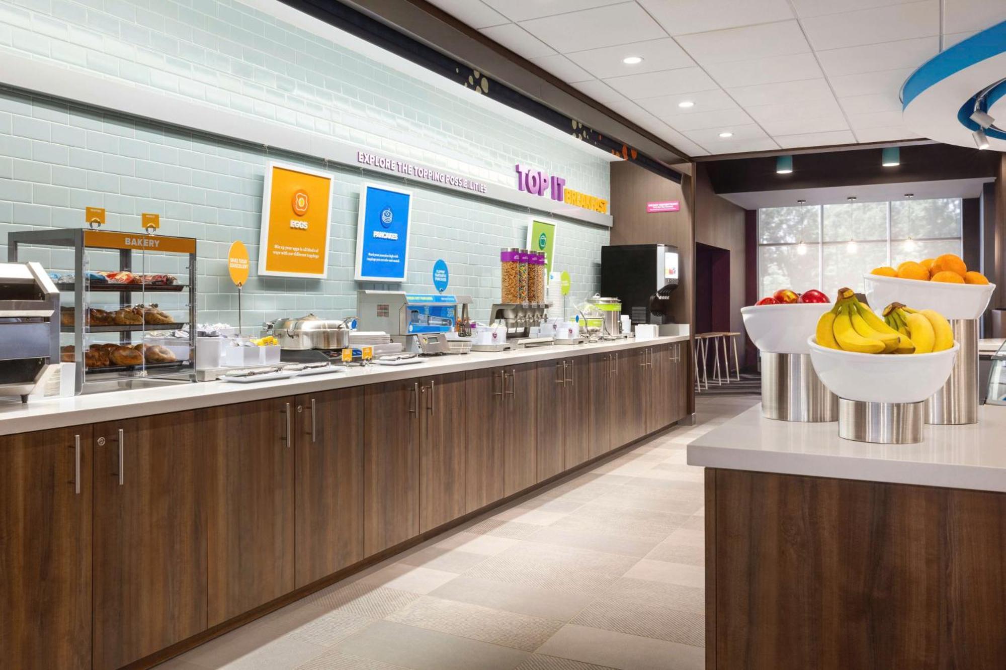 Tru By Hilton Charlotte Tyvola I-77 Hotel ภายนอก รูปภาพ