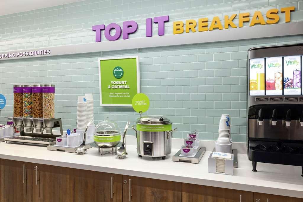 Tru By Hilton Charlotte Tyvola I-77 Hotel ร้านอาหาร รูปภาพ